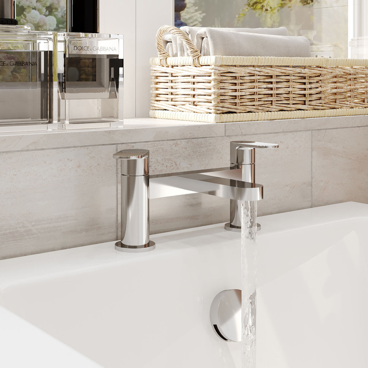 Modern Splash Cyprus Chrome Deck Mounted Bath Filler