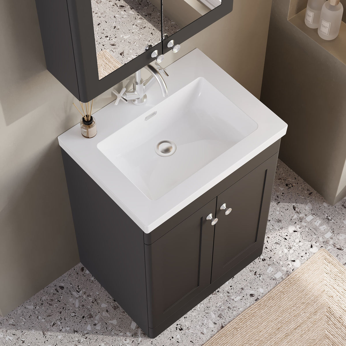 Modern Splash 600mm Soft Black 2 Door Floor Standing Vanity Unit With 1 Tap Hole Fireclay Basin