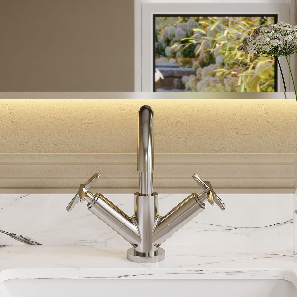 Modern Splash Chrome Deck Mounted Mono Basin Mixer With Pop Up Waste
