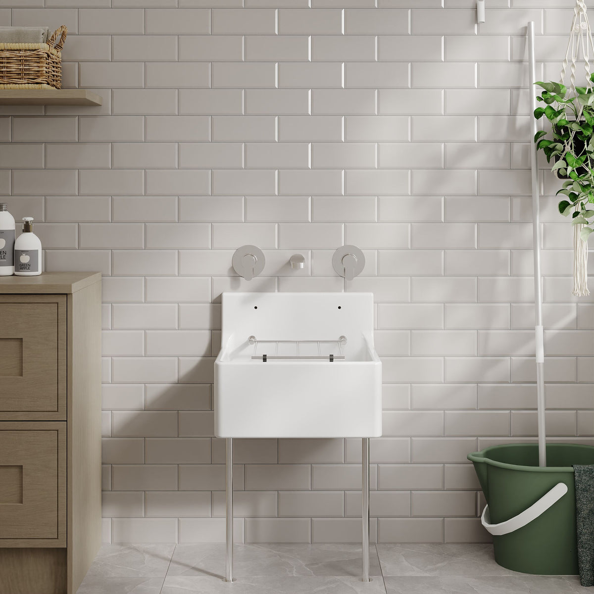 Modern Splash 455mm x 362mm x 396mm Fireclay White Single Bowl Traditional Cleaner Sink With Grid, Legs, Wall Bracket And Backsplash