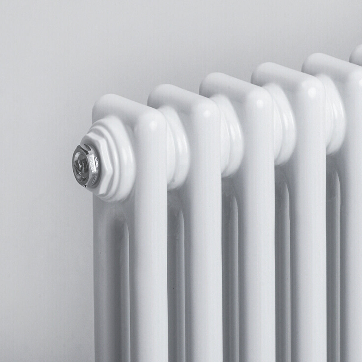 Modern Splash Cast Iron White Radiator Details