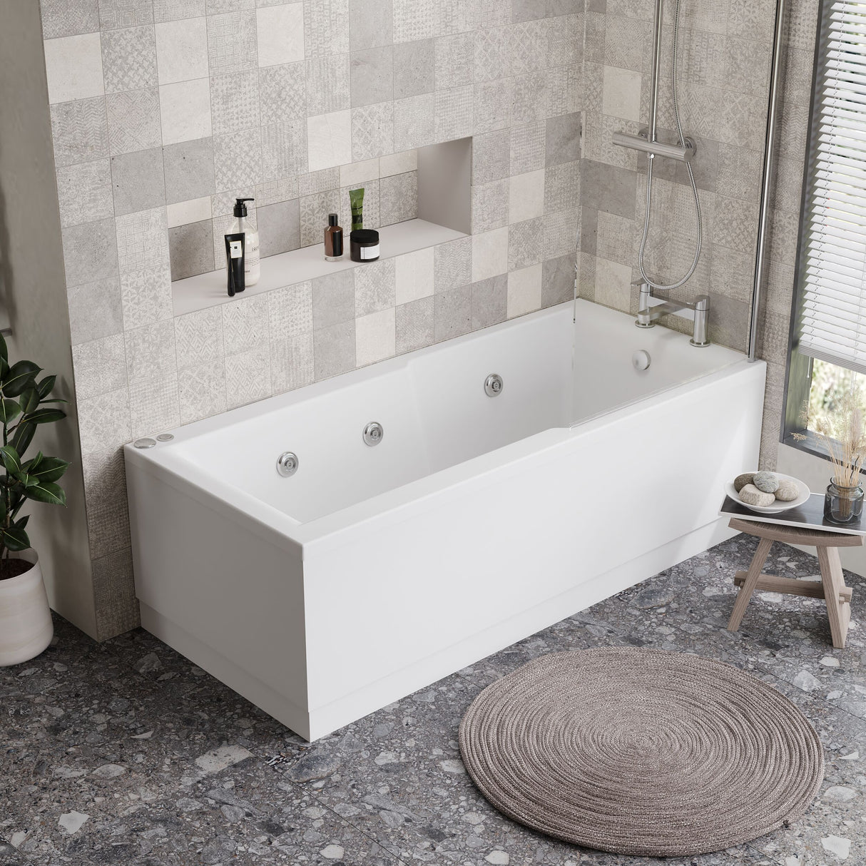 Modern Splash 1700mm Single Ended Straight 6 Chrome Jet Whirlpool Shower Bath