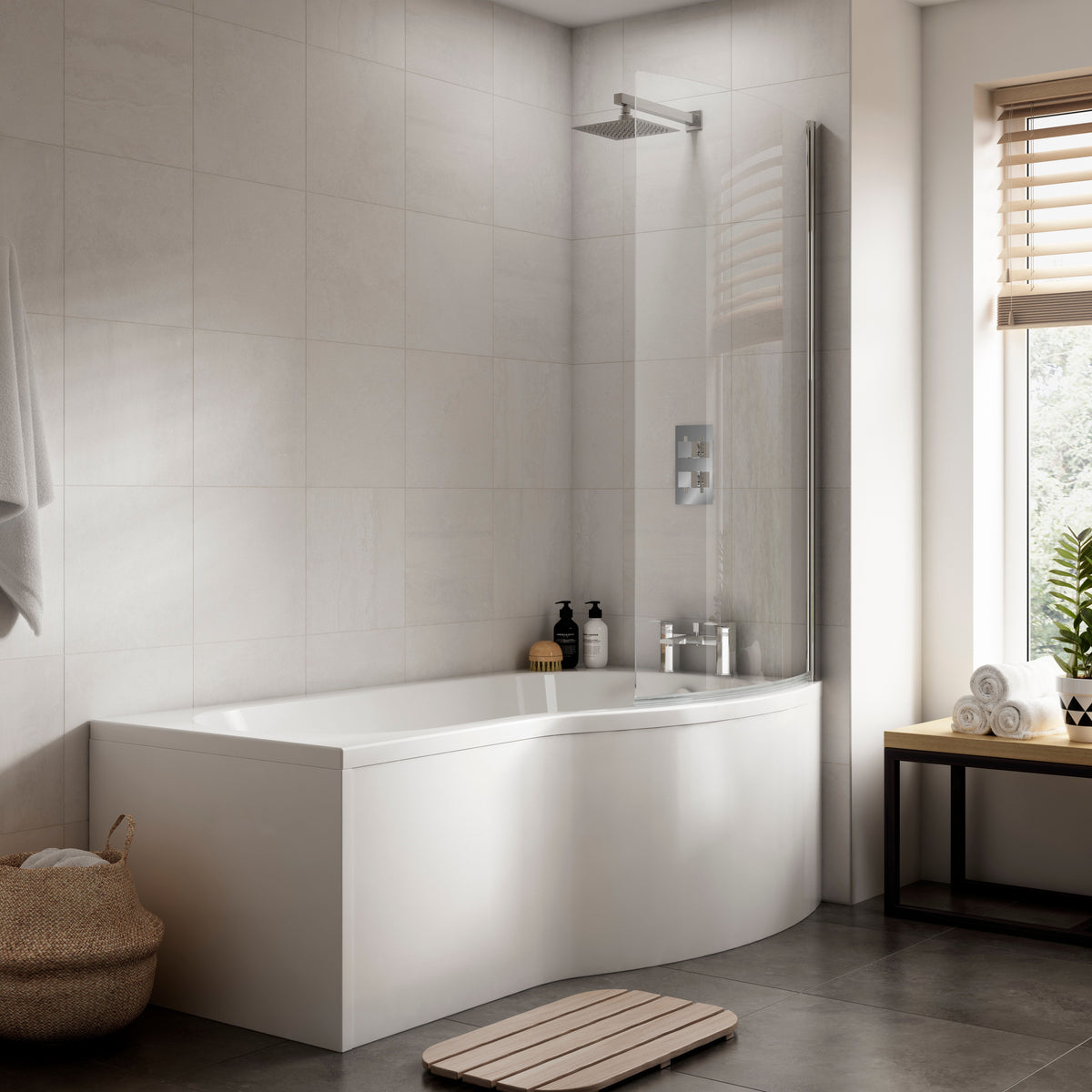 Modern Splash 1495mm Right-Hand B Shaped Shower Bath With Legs