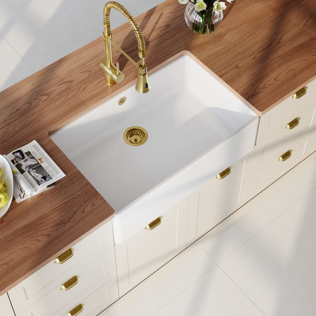 Modern Splash 795mm x 500mm x 220mm Fireclay White Single Bowl Butler Sink With Offset Waste And Overflow