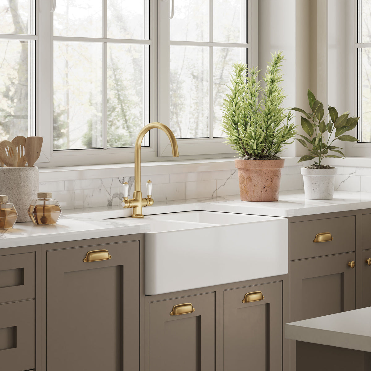 Modern Splash 795mm x 500mm x 220mm Fireclay White 1 Tap Hole Double Bowl Butler Sink With Full Weir And Overflow