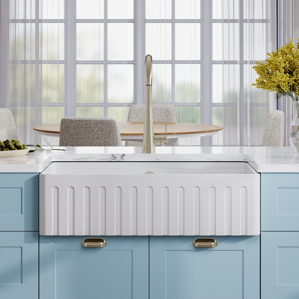 Modern Splash 795mm x 460mm x 220mm Fireclay White Single Bowl Fluted Butler Sink With Ledge