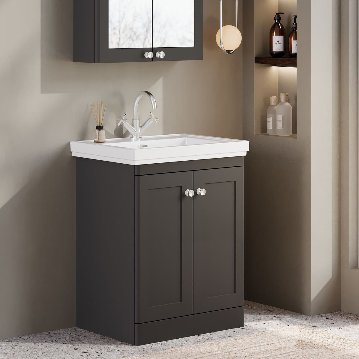 Modern Splash 600mm Soft Black 2 Door Floor Standing Vanity Unit With 1 Tap Hole Basin With Ceramic Basin