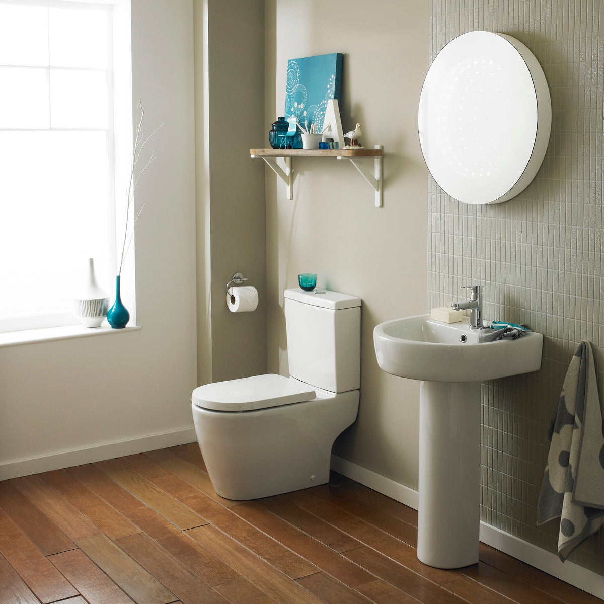 Modern Splash Semi Flush to Wall Close Coupled Toilet Pan