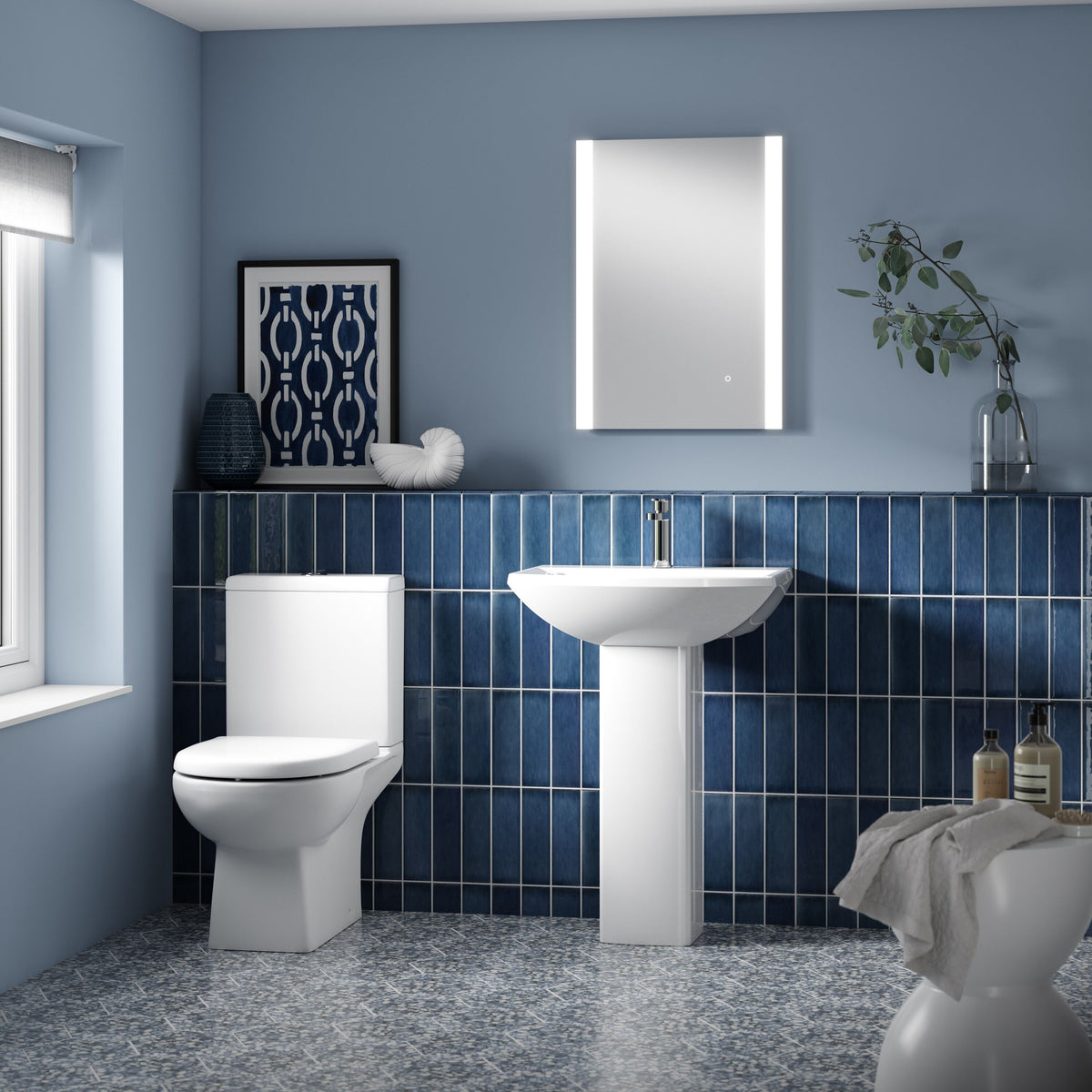 Modern Splash Contemporary 410mm Close Coupled Toilet
