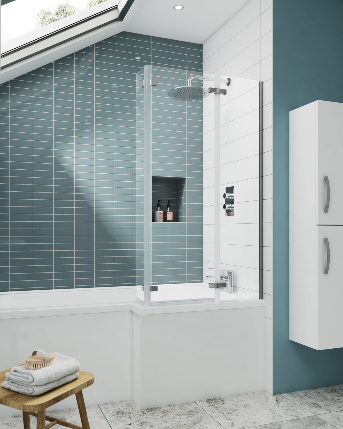 Modern Splash 760mm Chrome L-Shaped Hinged Bath Screen