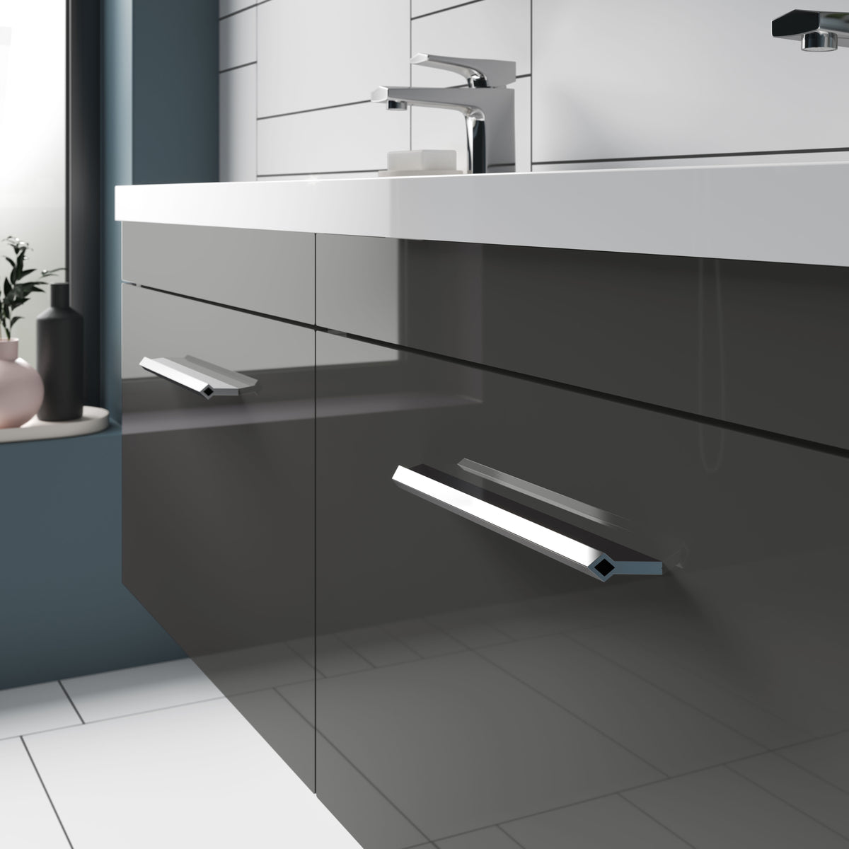 160mm Chrome Profile Handle
