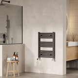 Modern Splash Anthracite  700mm x 500mm  Vertical Curved Ladder Rail