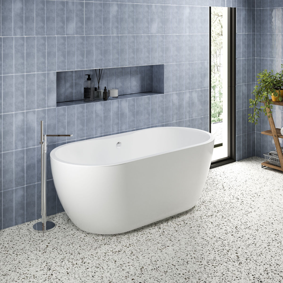 Modern Splash  Continuum 1555mm Freestanding Boat Bath With Legs
