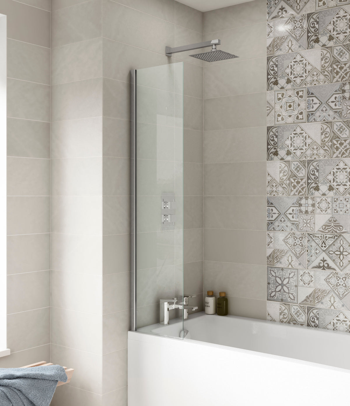 Modern Splash 350mm Chrome Bath Screen