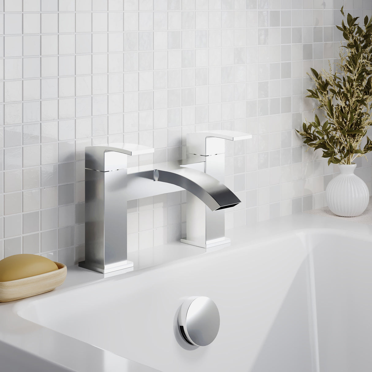 Modern Splash  Vibe Chrome Bath Filler