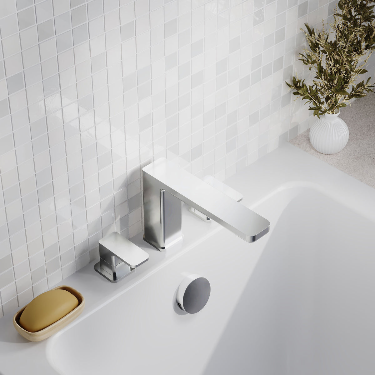 Modern Splash Chrome 3 tap Hole Deck Mounted Bath Filler