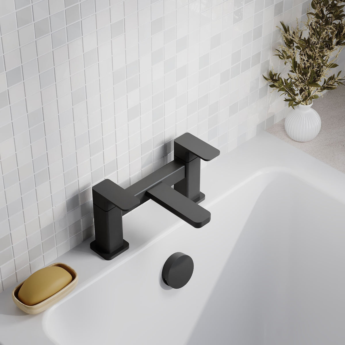 Modern Splash Matt Black Deck Mounted Bath Filler