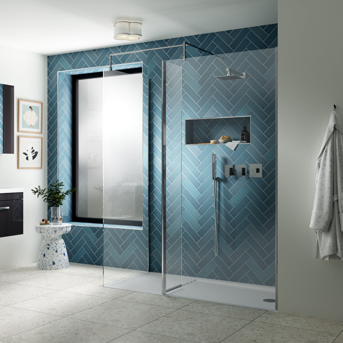 Modern Splash 300mm Chrome Hinged Flipper Screen 8mm Glass