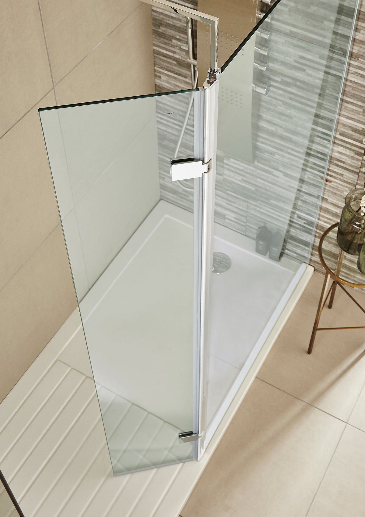 Modern Splash 300mm Chrome Hinged Wetroom Screen With Support Bar